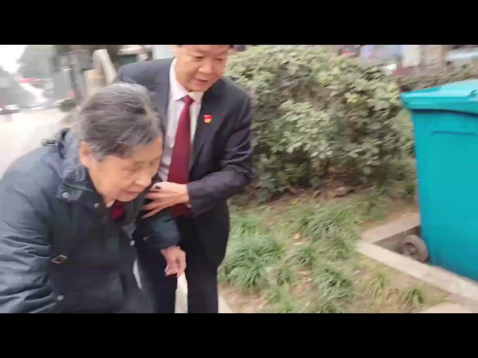 银龄总队一志愿者关爱老人见行动2026.1月