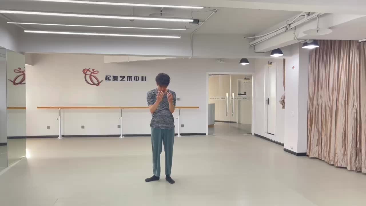 起之舞艺术中心秋季现代舞基础训练—零基础起步